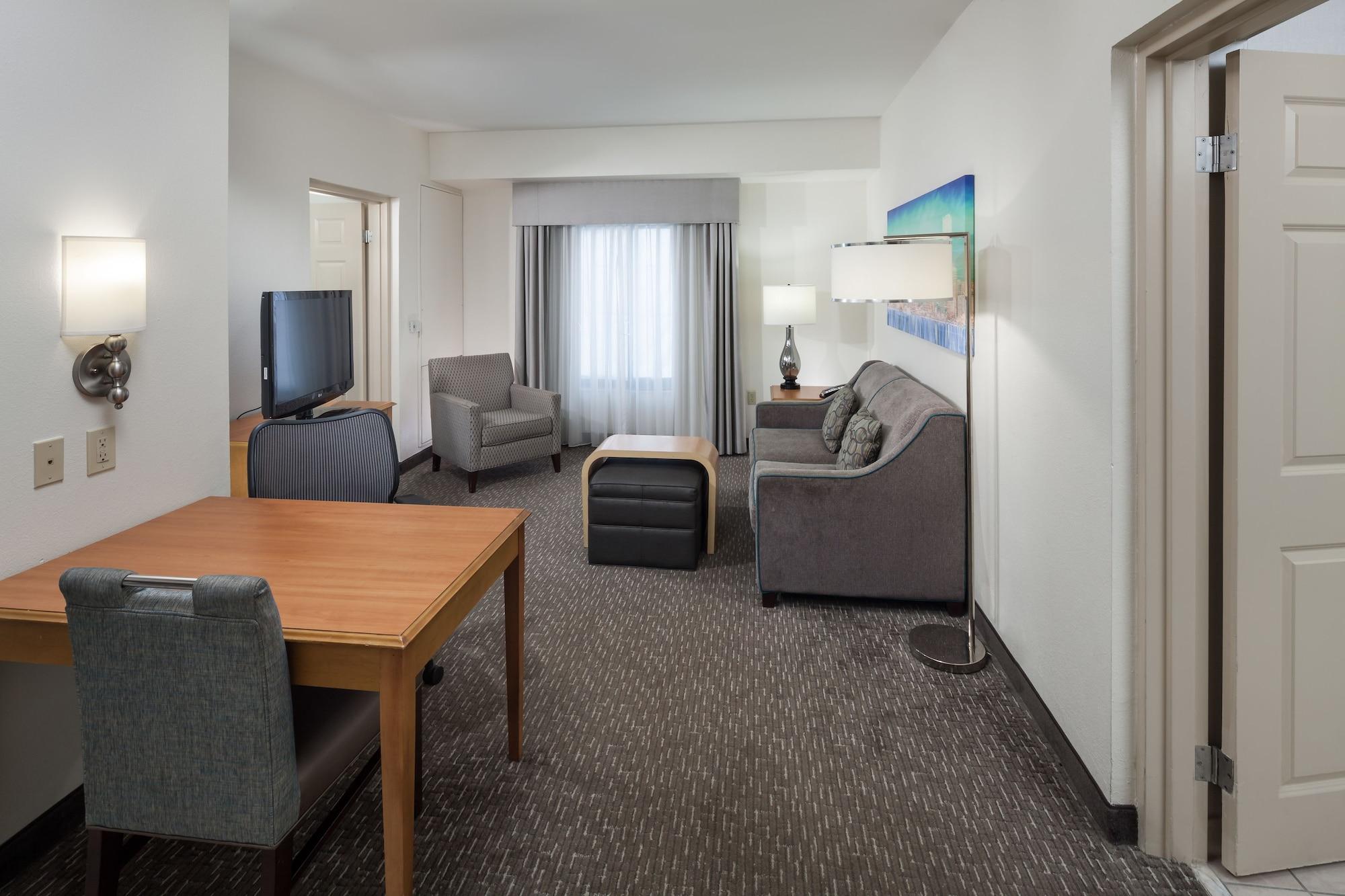 Homewood Suites Miami Airport/Blue Lagoon Exterior photo