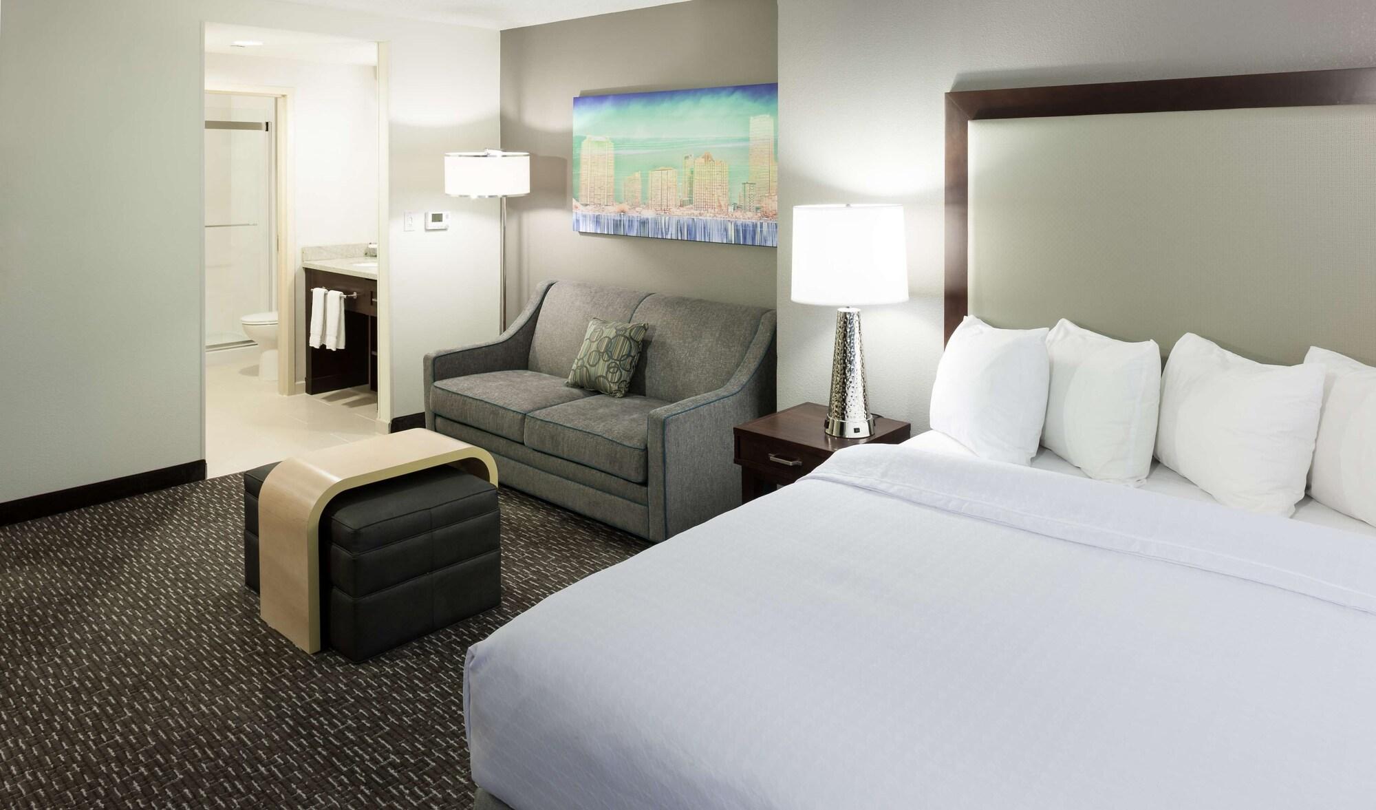 Homewood Suites Miami Airport/Blue Lagoon Exterior photo